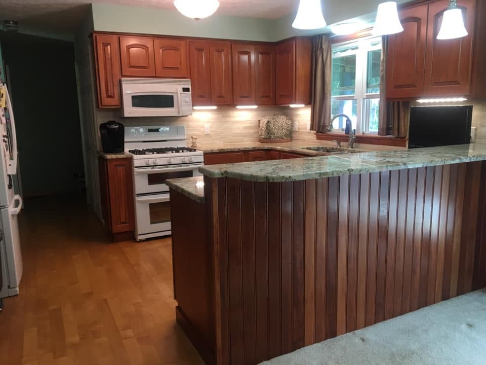 Maple Kitchen Stained Red Mahogany