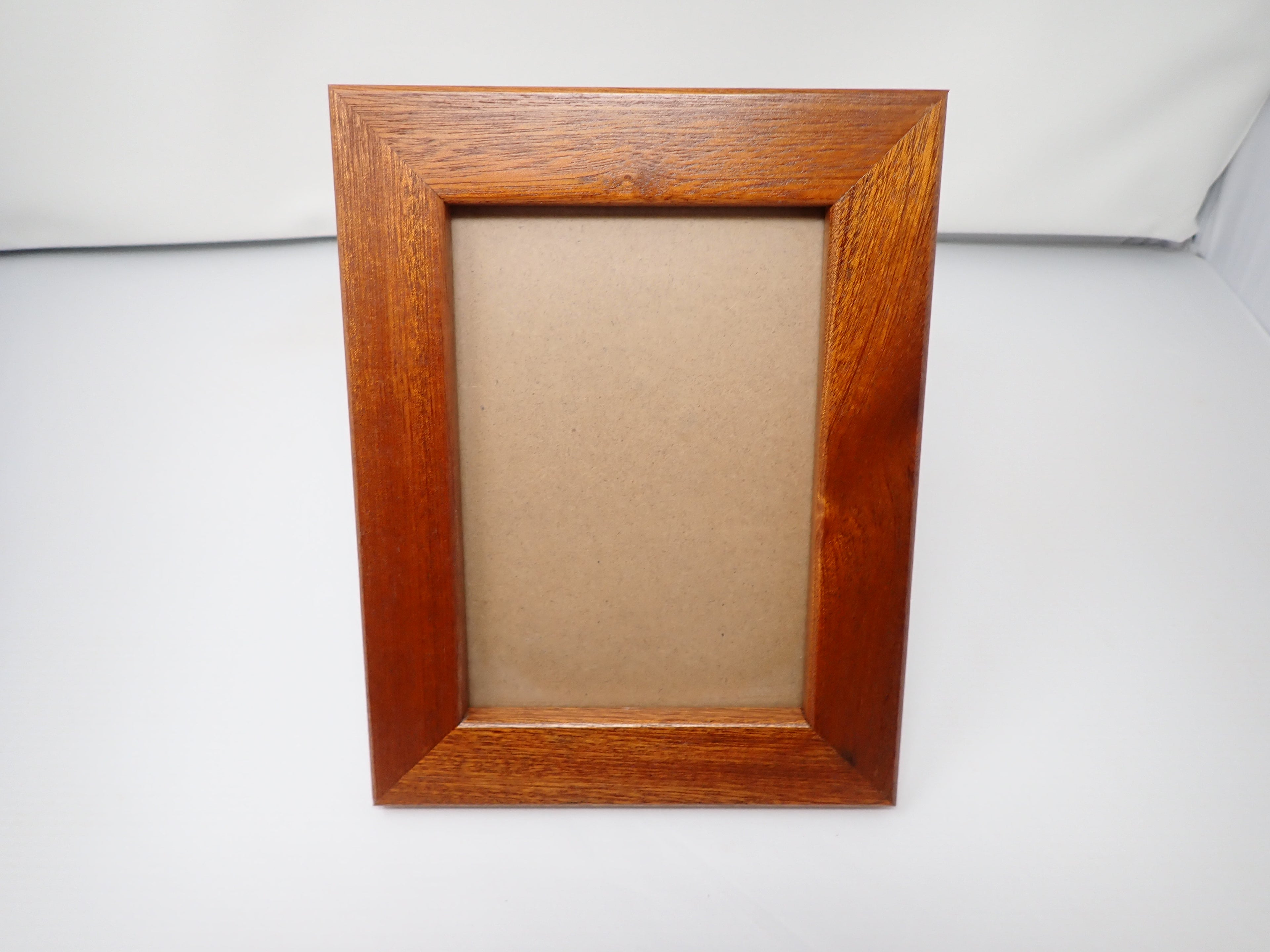 Ribbon Sawn Sapele Picture Frame