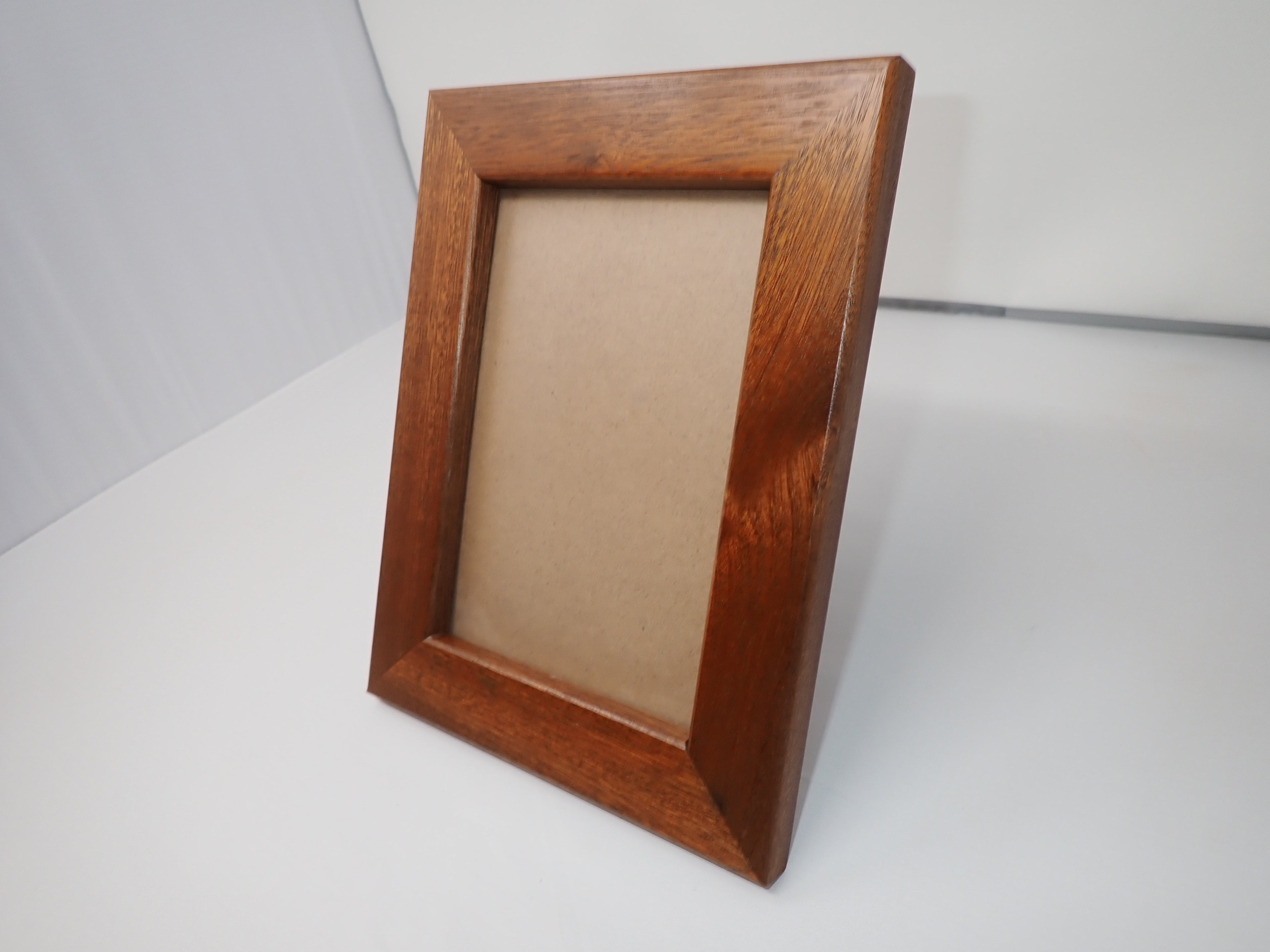 Ribbon Sawn Sapele Picture Frame