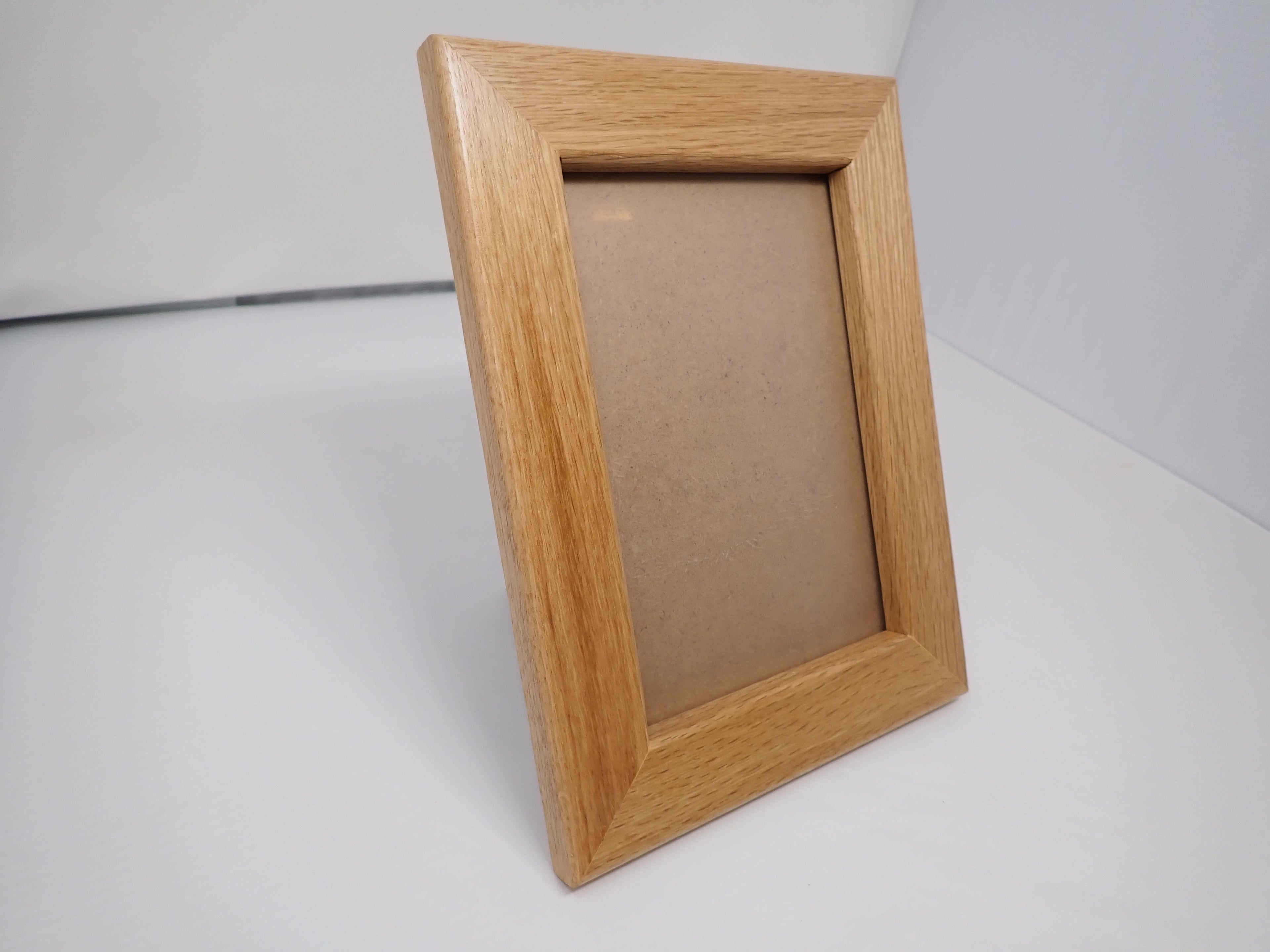 Clear Red Oak Picture Frame