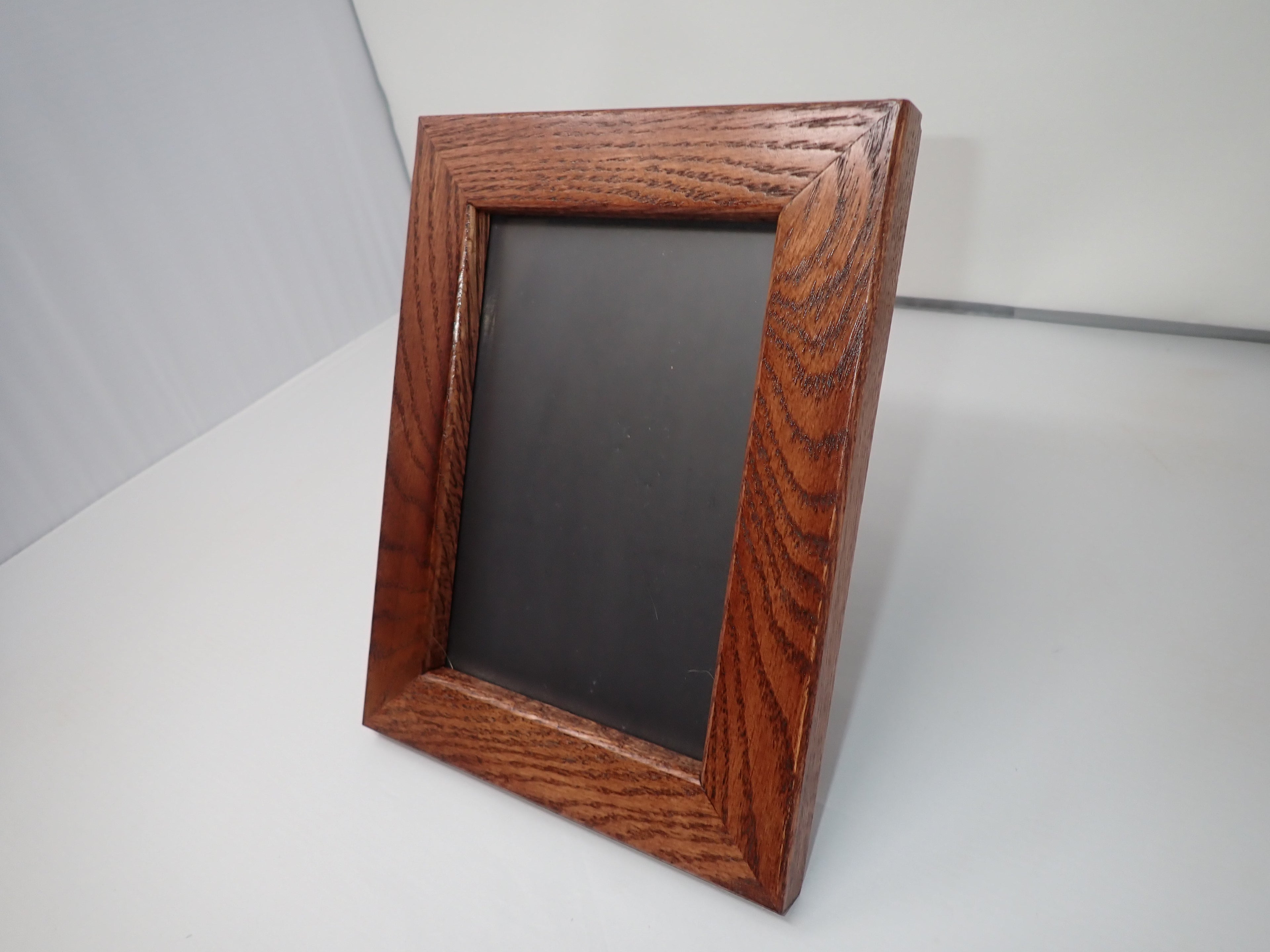 Burnt Umber Red Oak Picture Frame