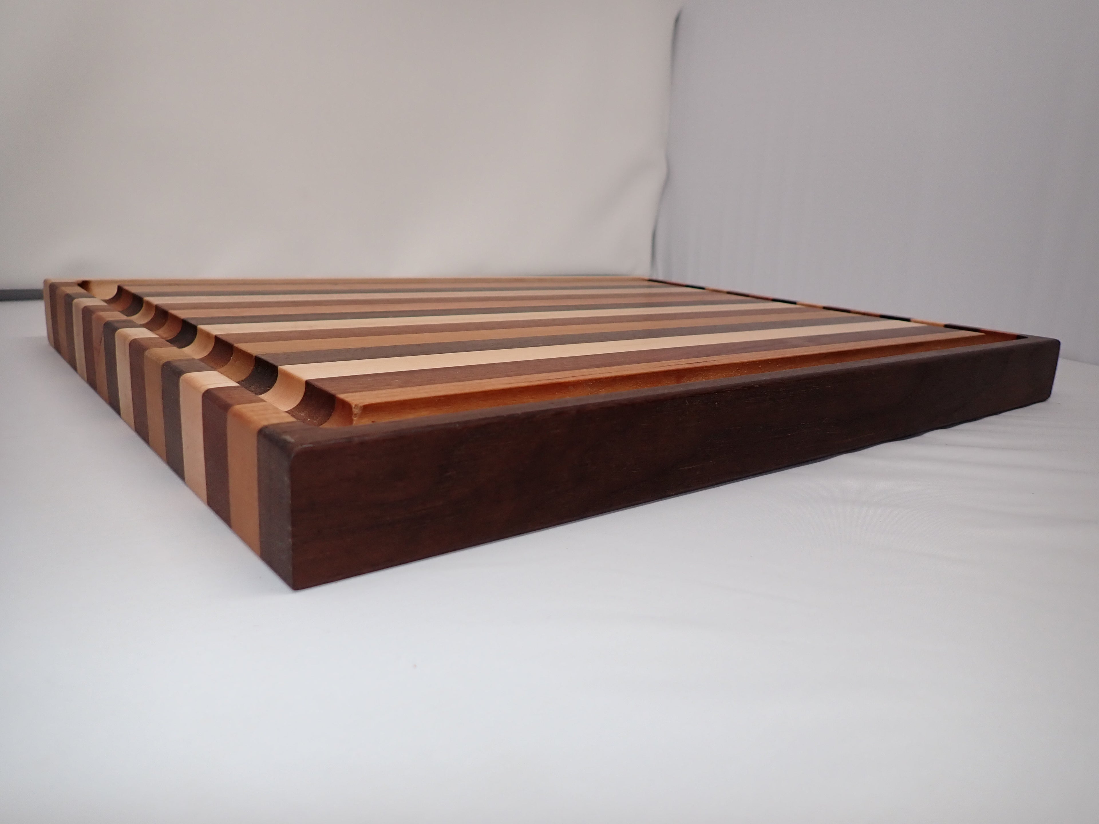 Medium Cutting Boards