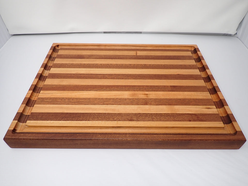 Medium Cutting Board