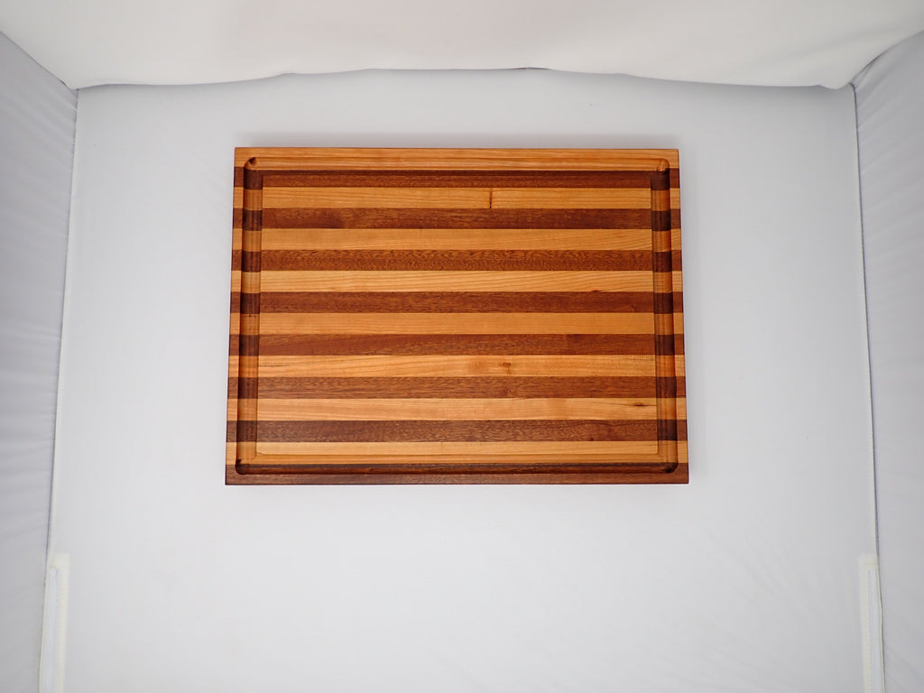 Medium Cutting Board